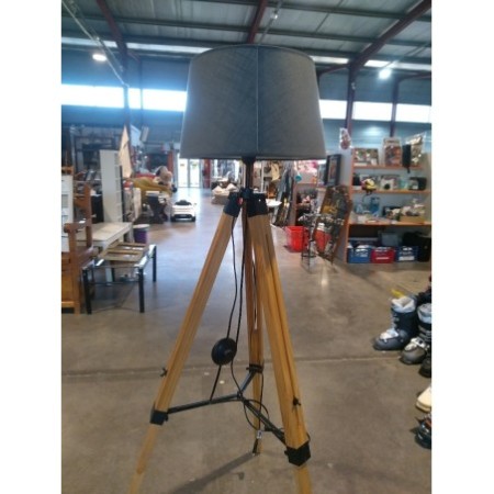 lampe sur pied