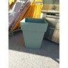 pot a fleur vert en plastique