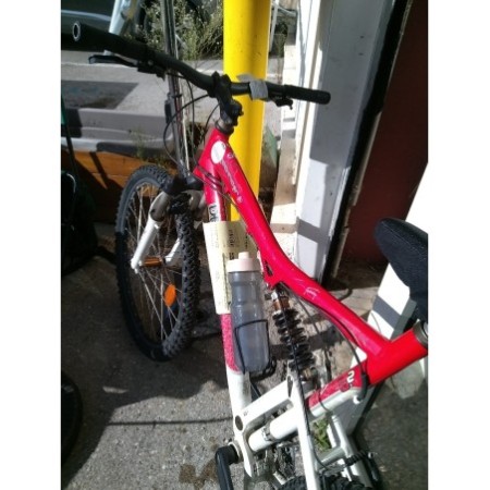 VTT décathlon rochrider rouge