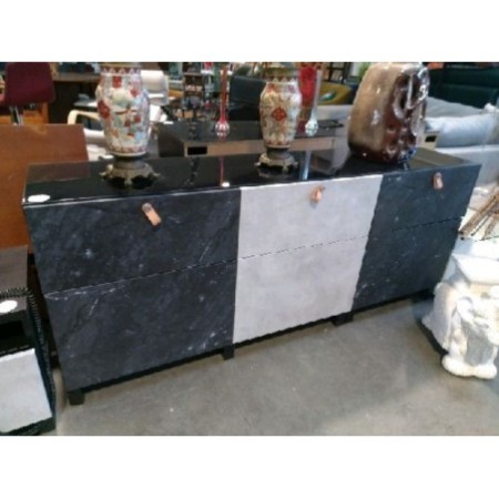 Buffet effet marbre 3 tiroirs 3 portes