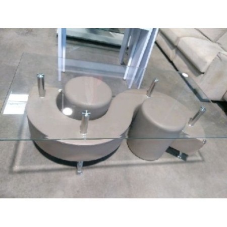 table basse en verre forme de S avec 2 poufs 