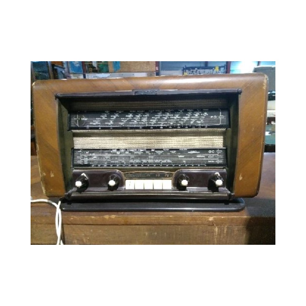 Poste radio Schneider